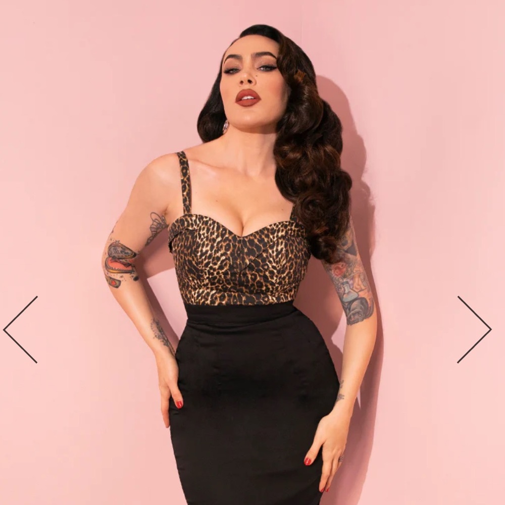 Vixen Pencil Skirt In Black